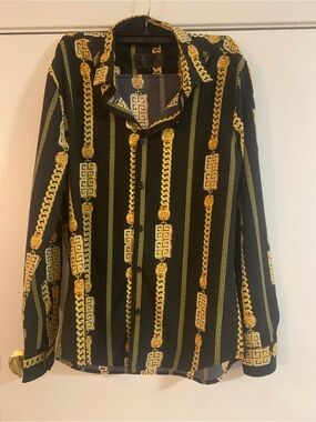 Baroque Gold Chain Print Black Button-Up Shirt